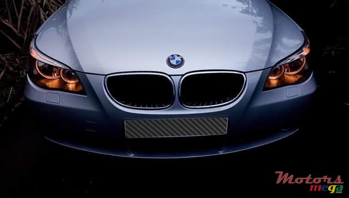 2004' BMW 525 photo #1