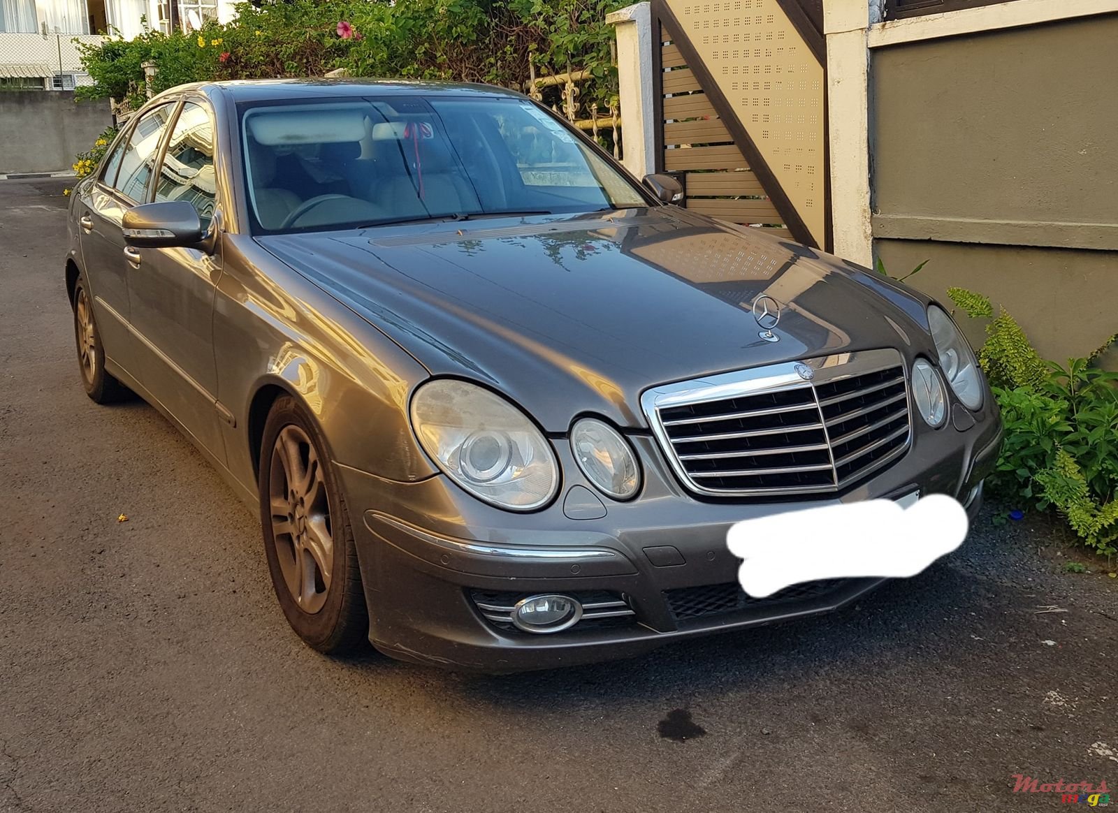 2007' Mercedes-Benz E-Class photo #3