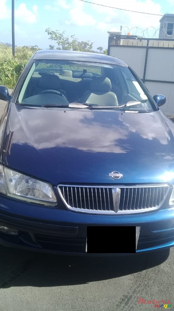 2002' Nissan photo #1