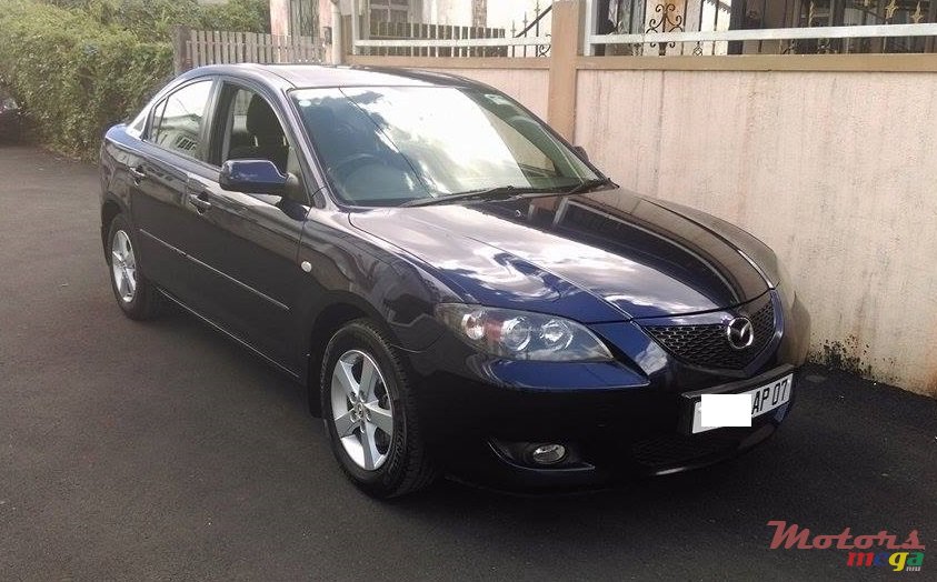 2007' Mazda 3 photo #1