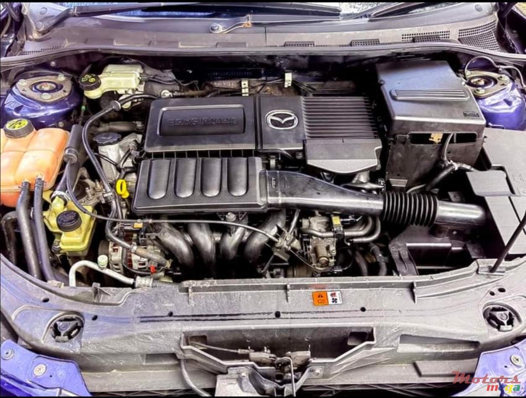 2006' Mazda 3 photo #5