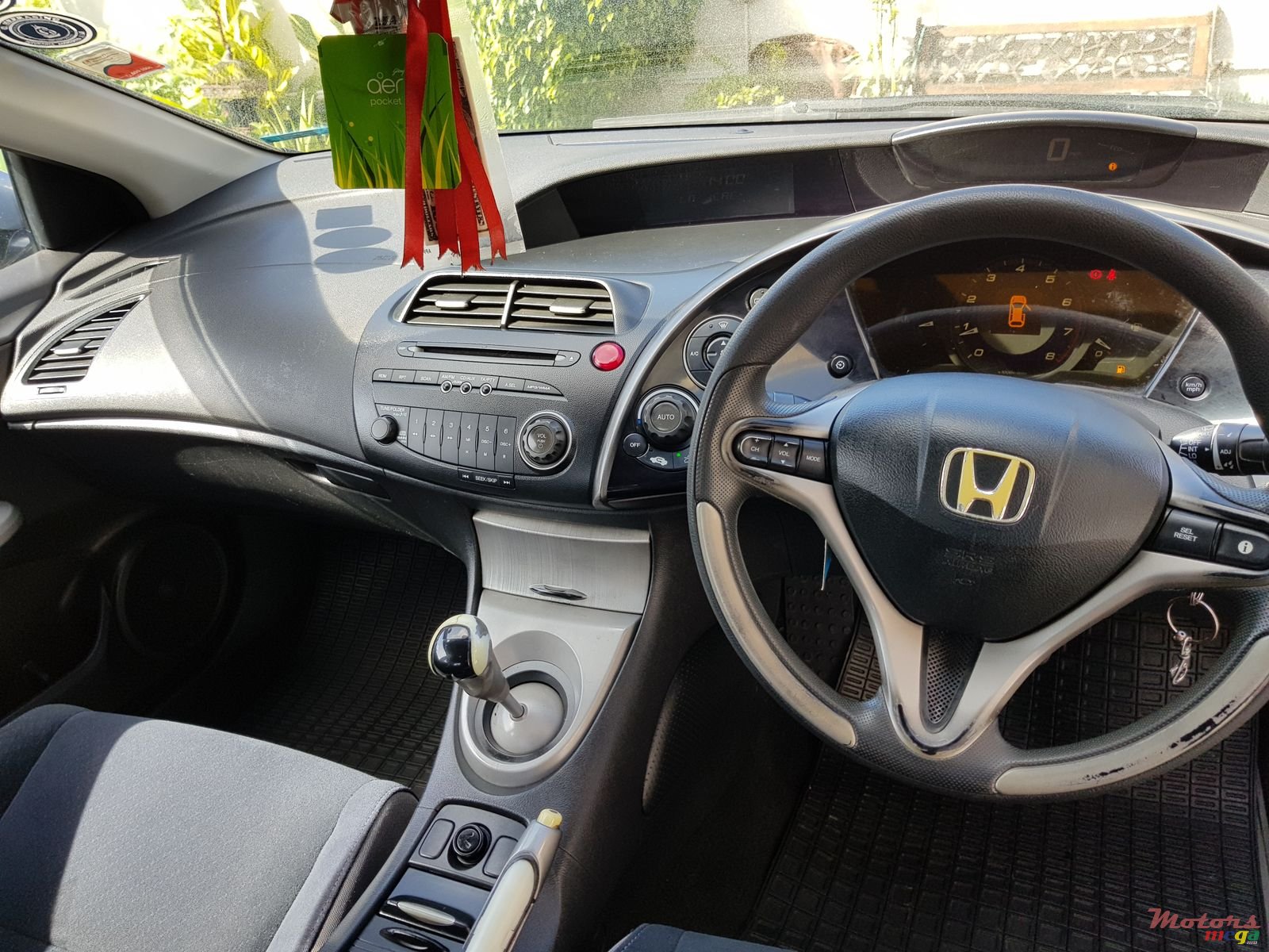 2008' Honda 1.4 petrol civic photo #5