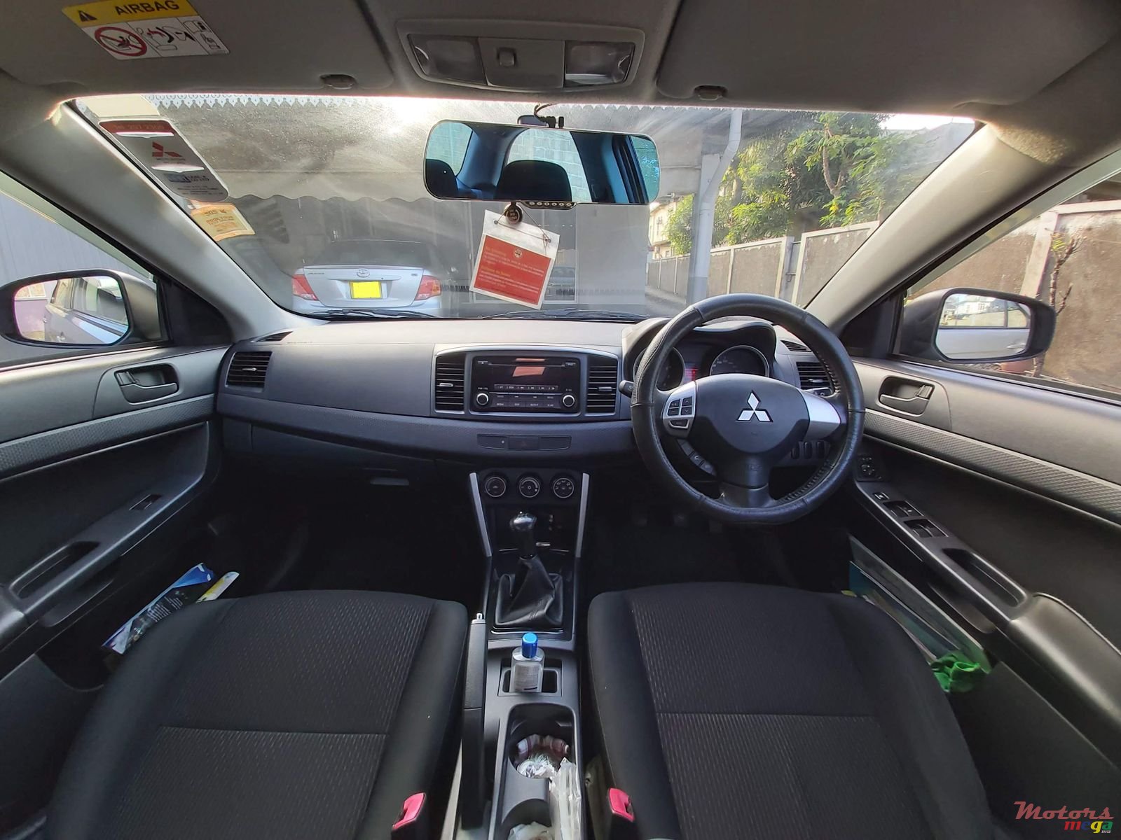 2016' Mitsubishi Lancer photo #4