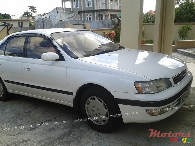 1994' Toyota Corona photo #3