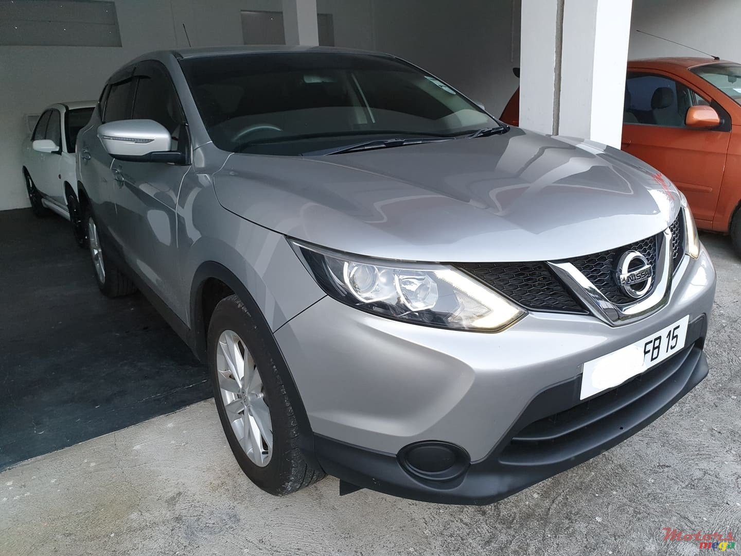 2015' Nissan Qashqai photo #1