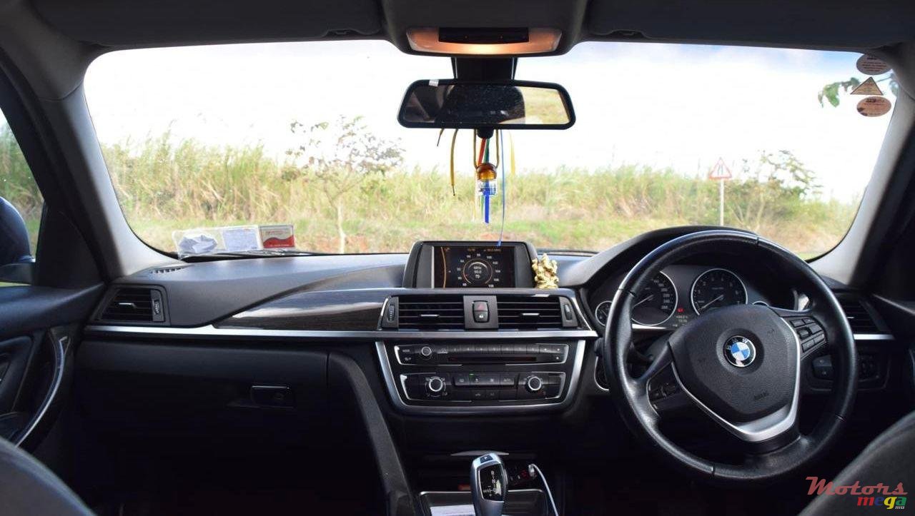 2014' BMW 3 Series photo #6