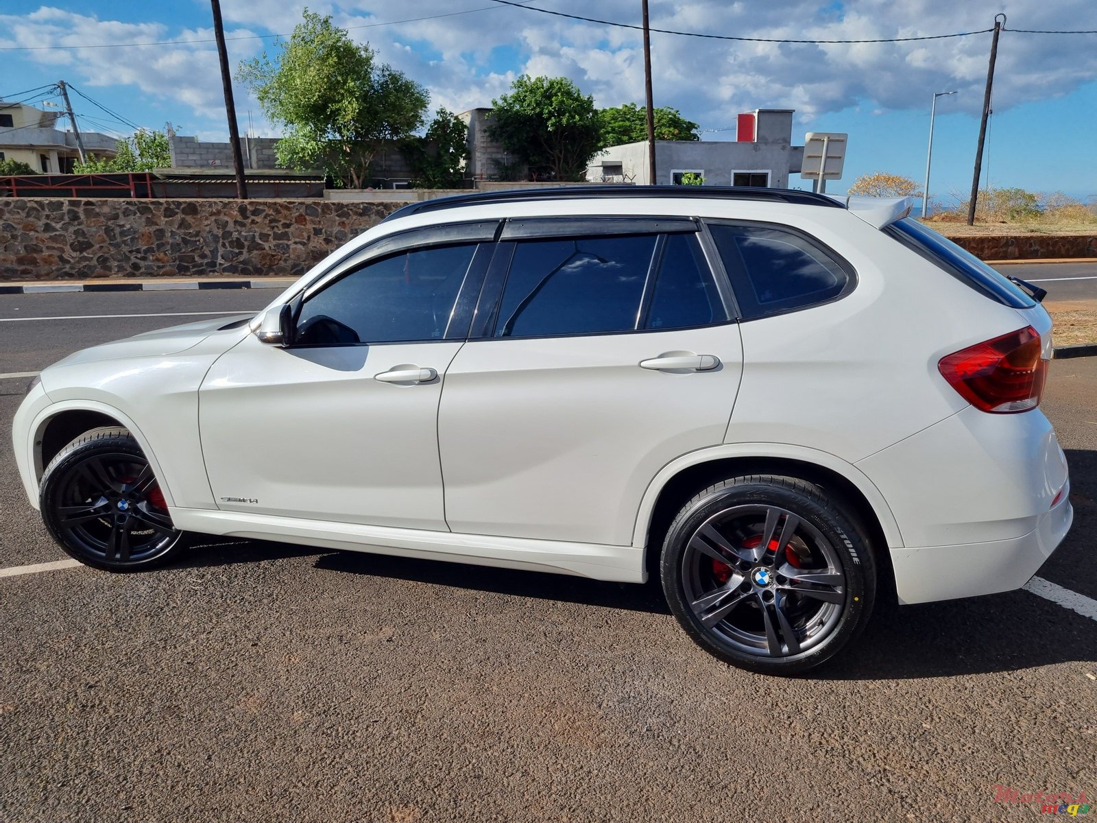 2012' BMW X1 photo #4