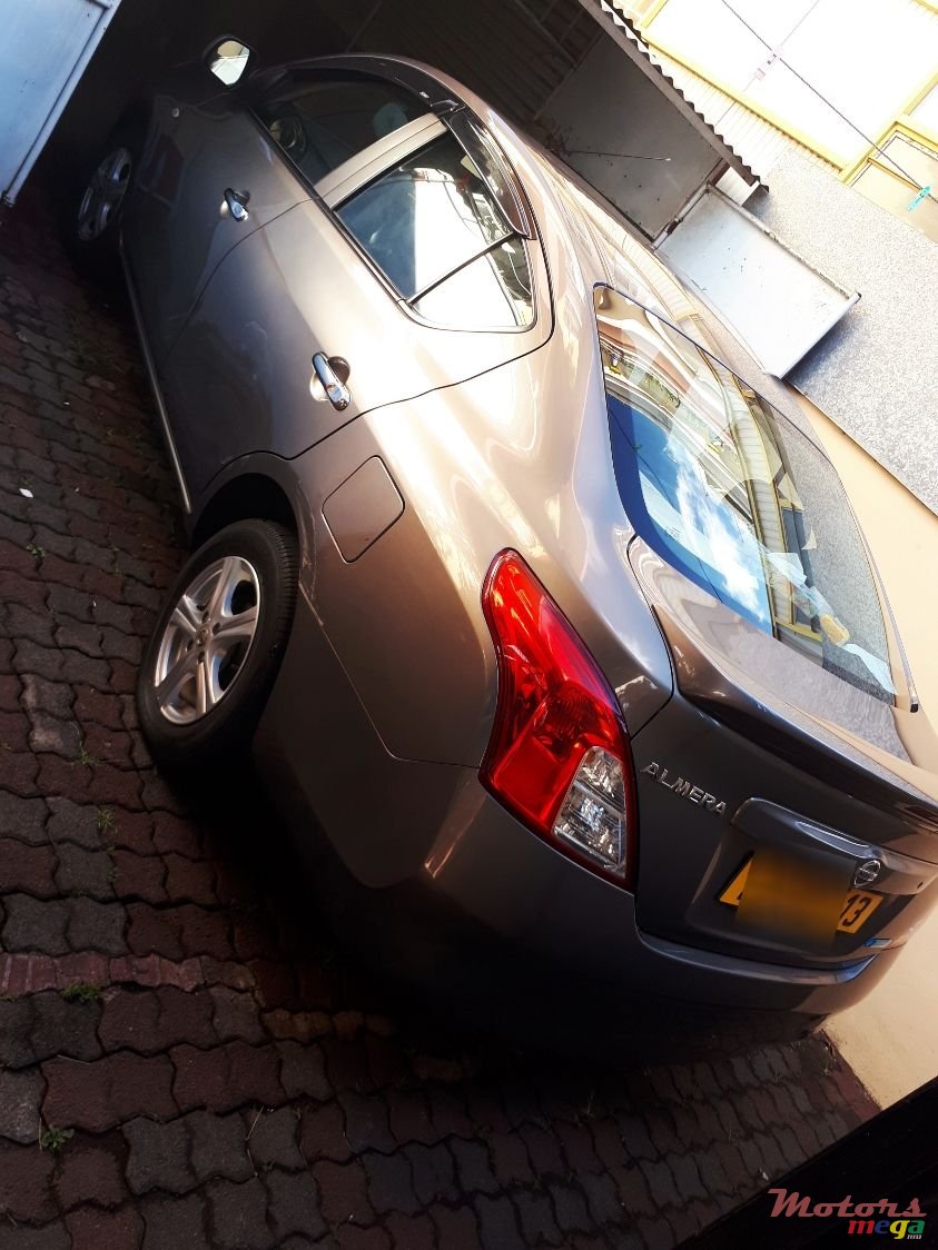 2013' Nissan Almera photo #4