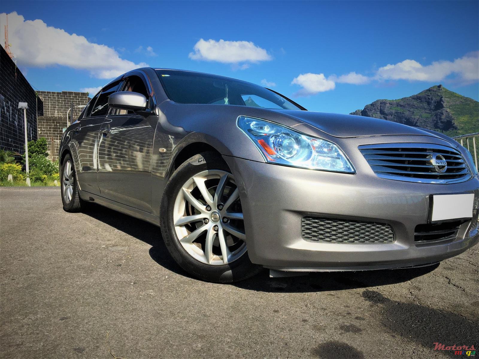 2007' Nissan Skyline 250GT photo #3