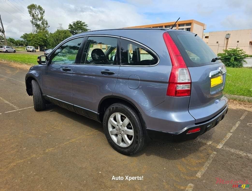 2007' Honda CR-V photo #3