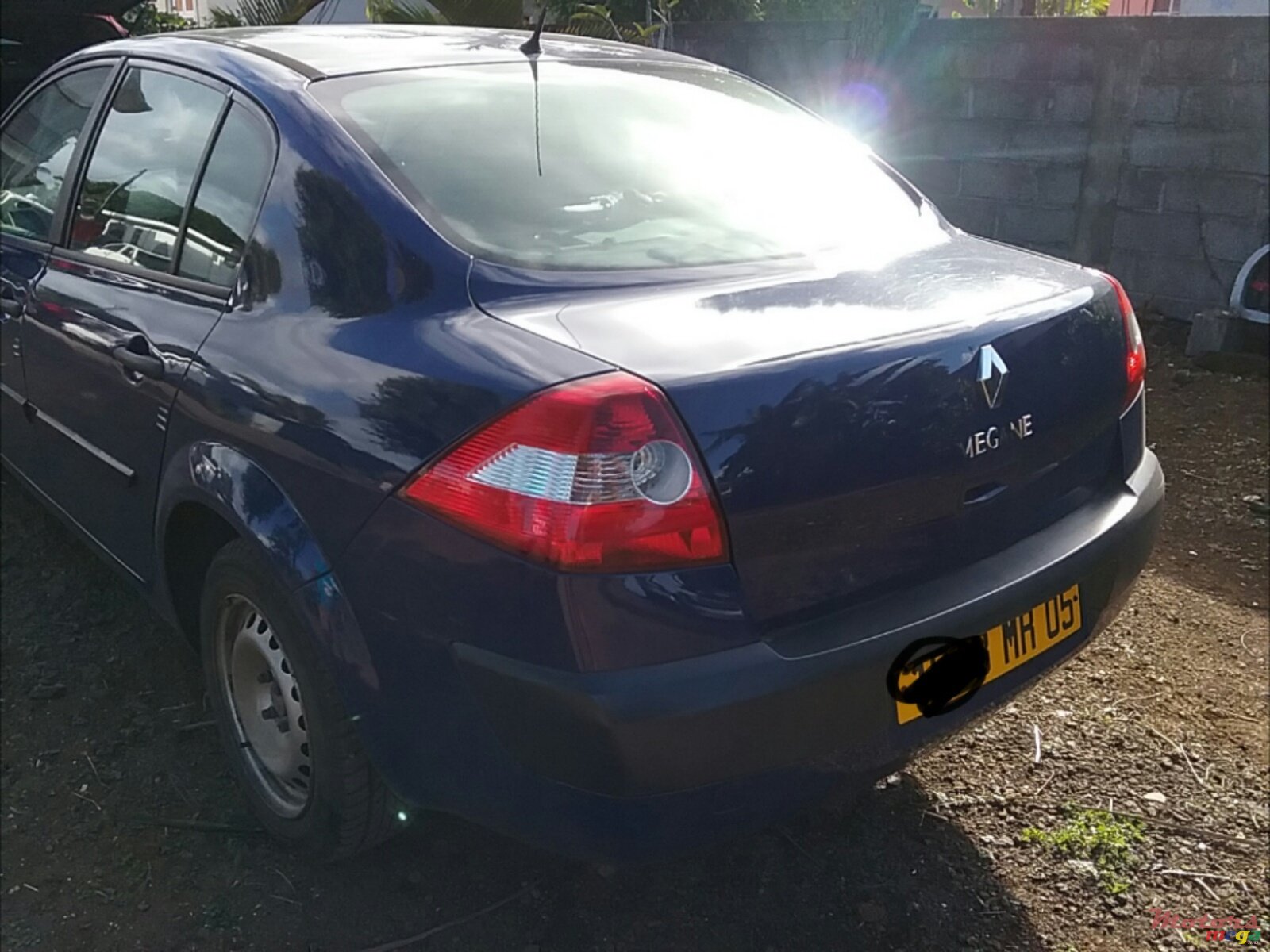 2005' Renault Megane photo #2