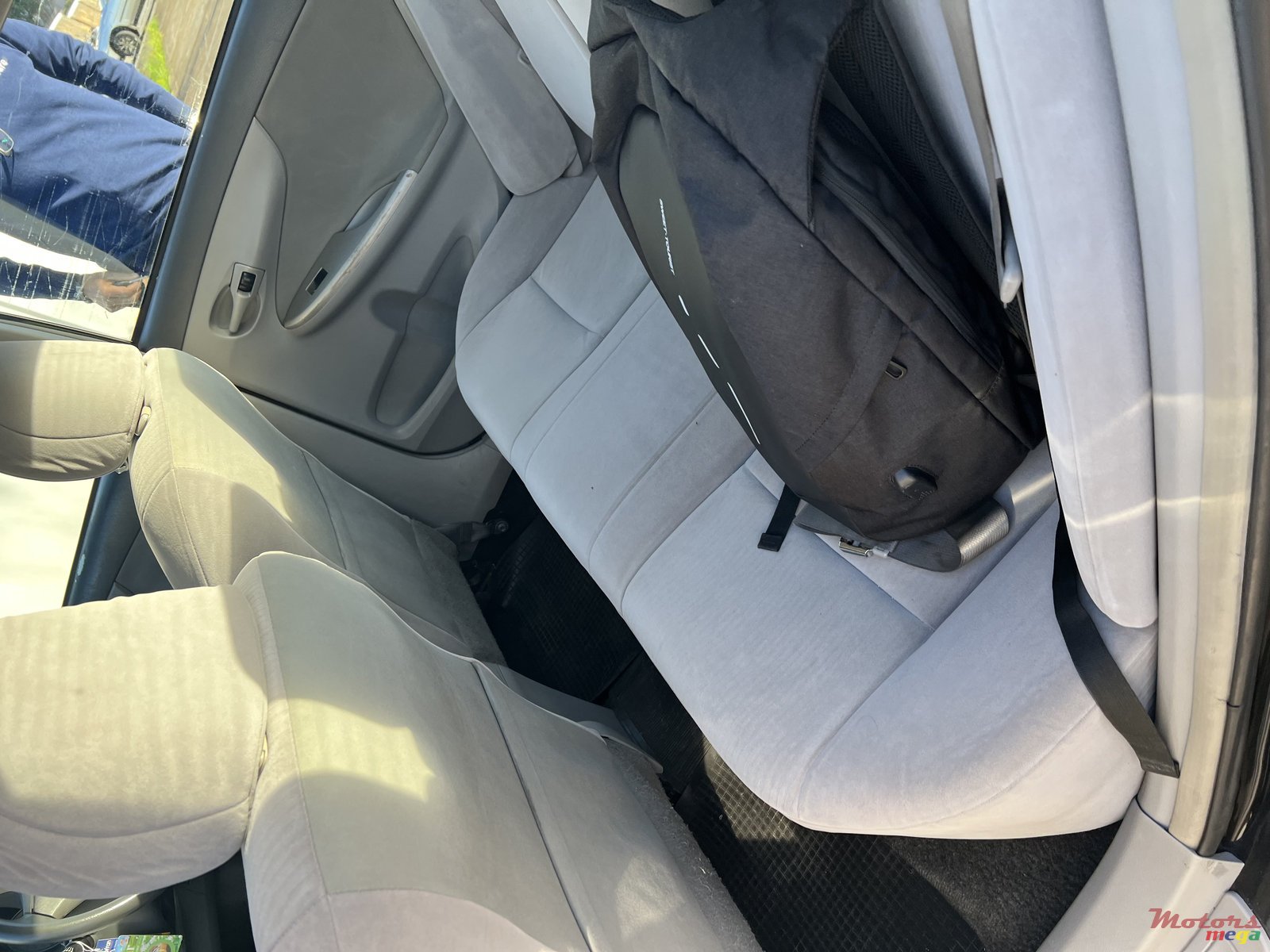 2009' Toyota Corolla photo #7