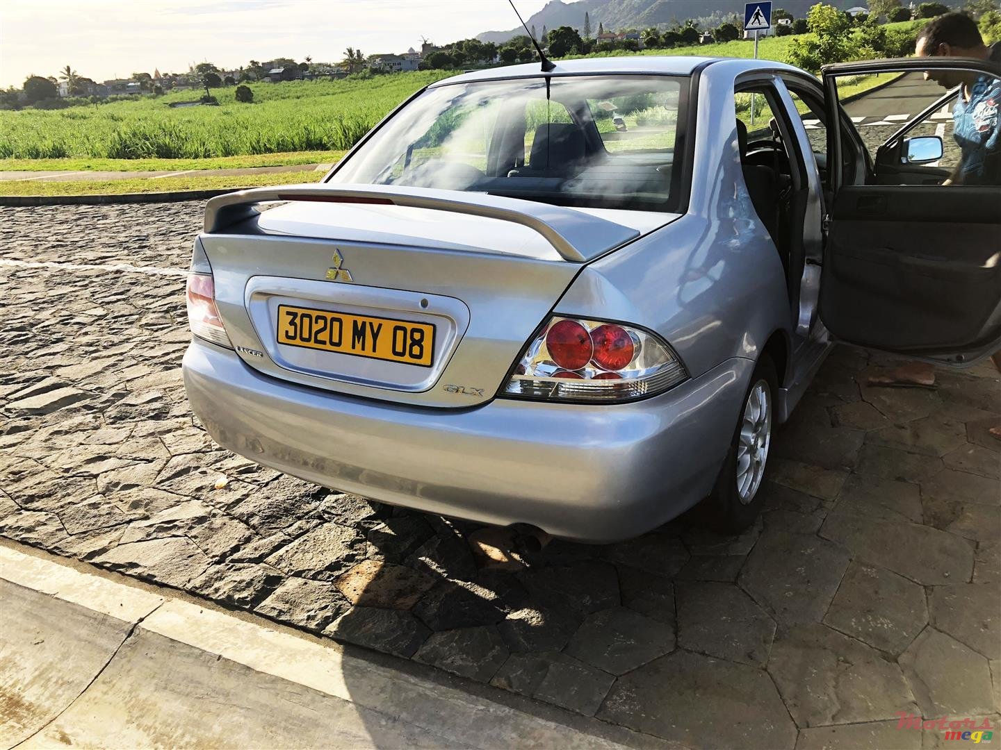 2008' Mitsubishi Lancer 1.3 photo #6