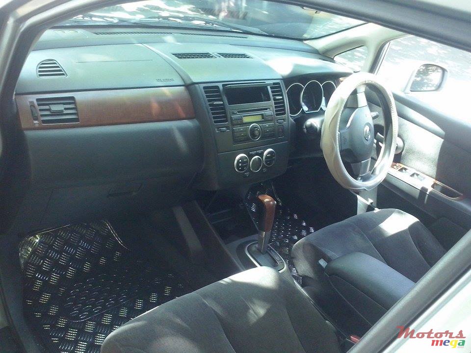 2005' Nissan Tiida jant cosmic photo #3