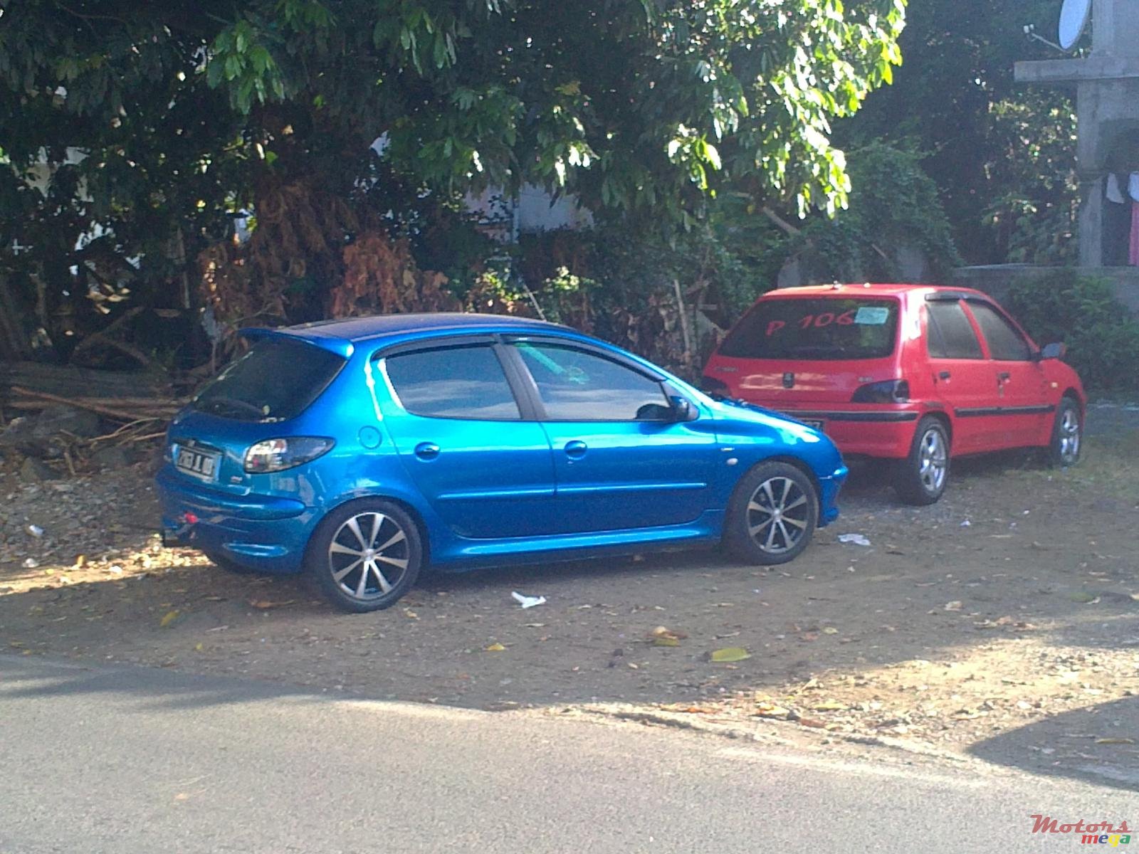 2003' Peugeot 206 photo #2