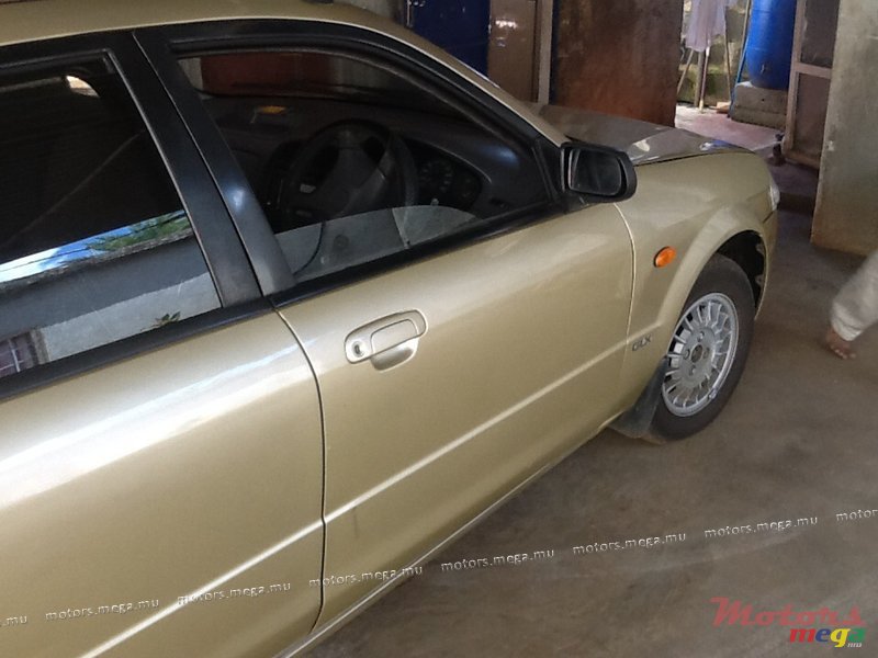 1999' Mazda Full option photo #3