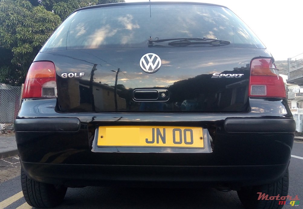 2000' Volkswagen Golf IV photo #2