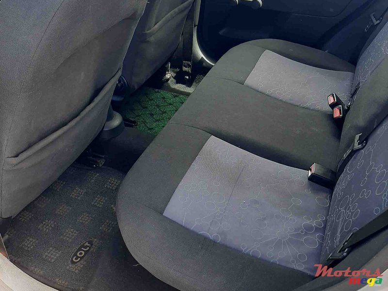 2006' Ford Fiesta None photo #4