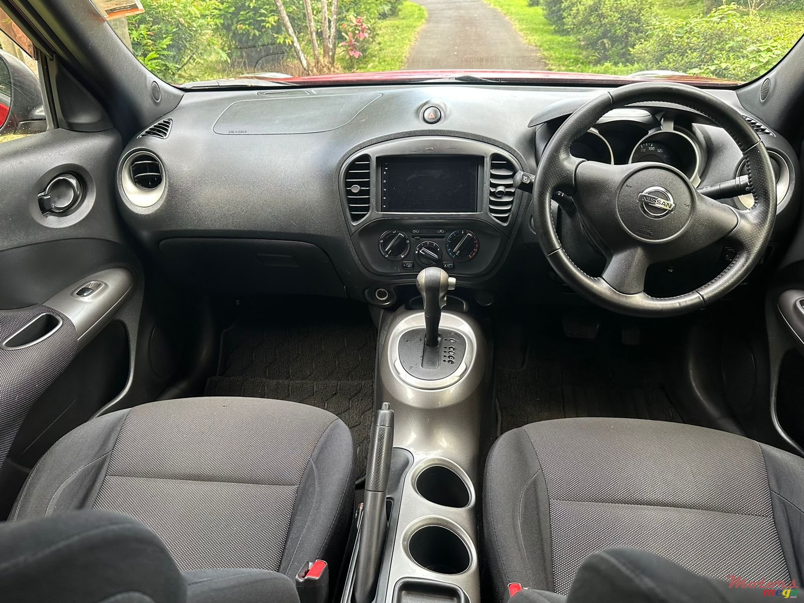 2012' Nissan Juke photo #6