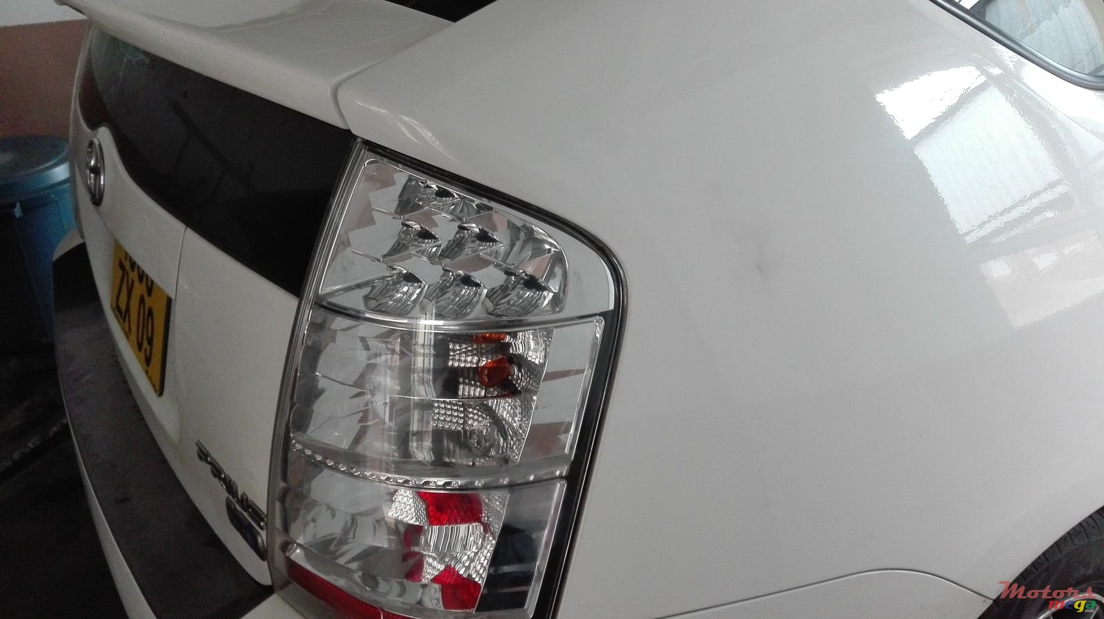 2009' Toyota Prius photo #5