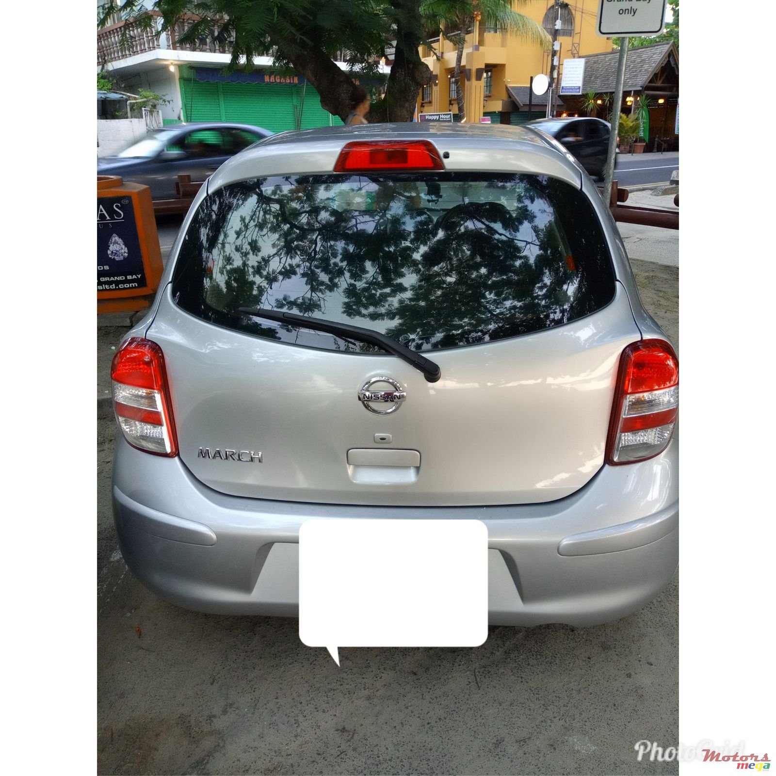 2011' Nissan March photo #6