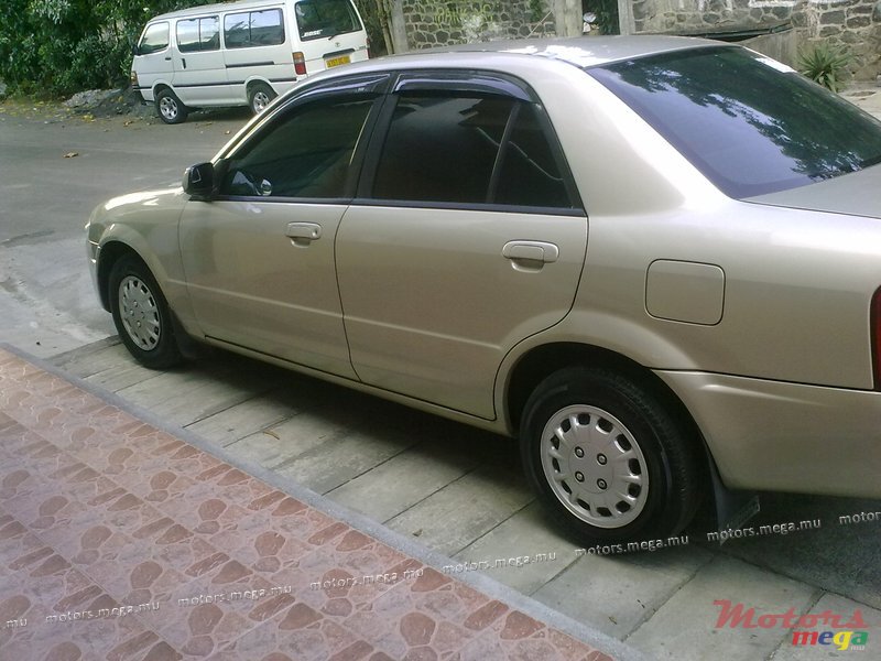 1998' Mazda 323 dorizin photo #3