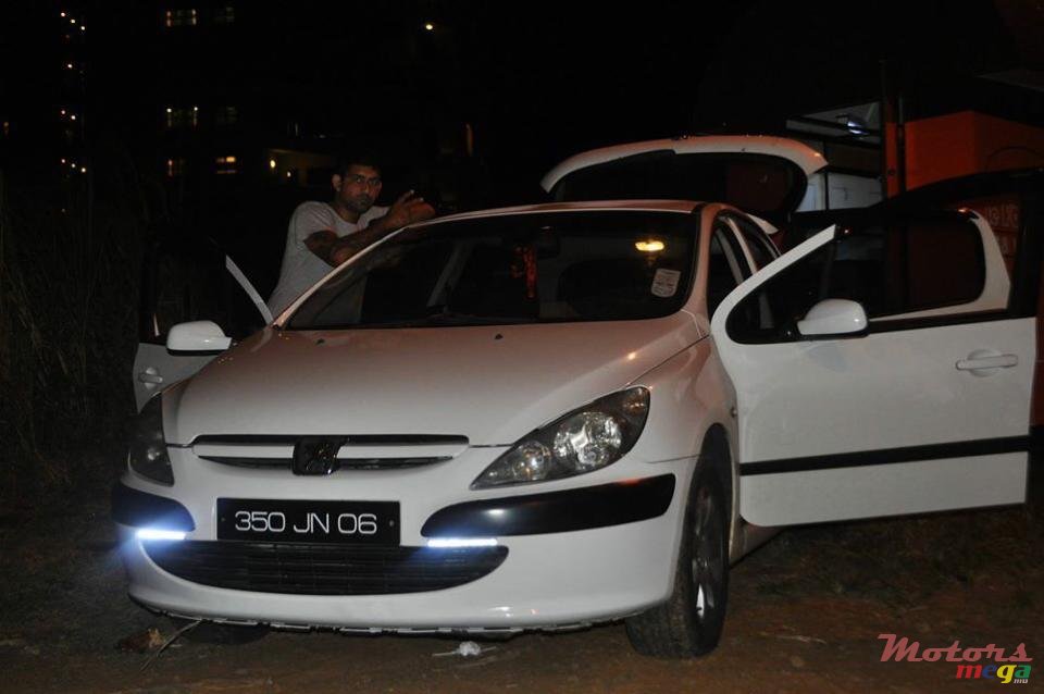 2006' Peugeot 307 photo #1