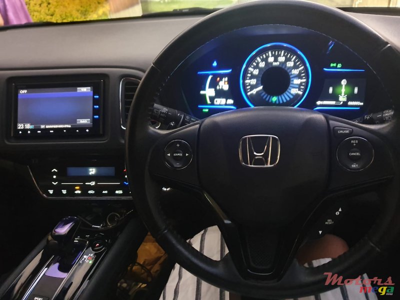 2015' Honda HR-V photo #3