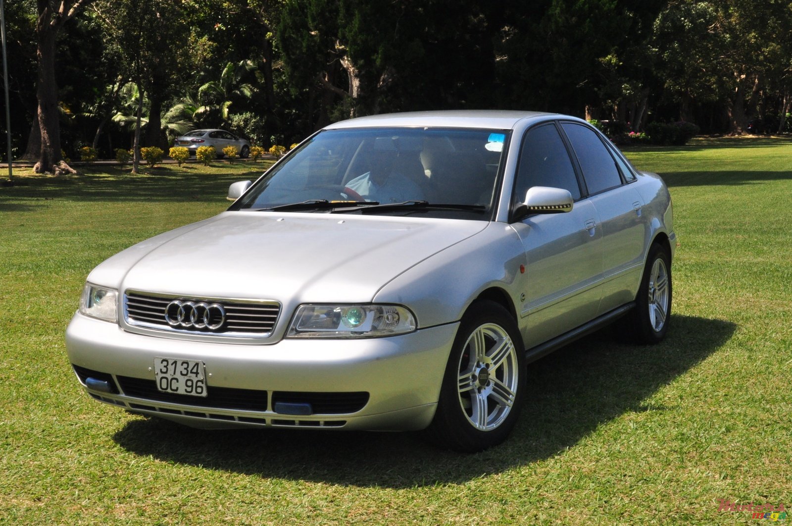 1996' Audi A4 yes  photo #1