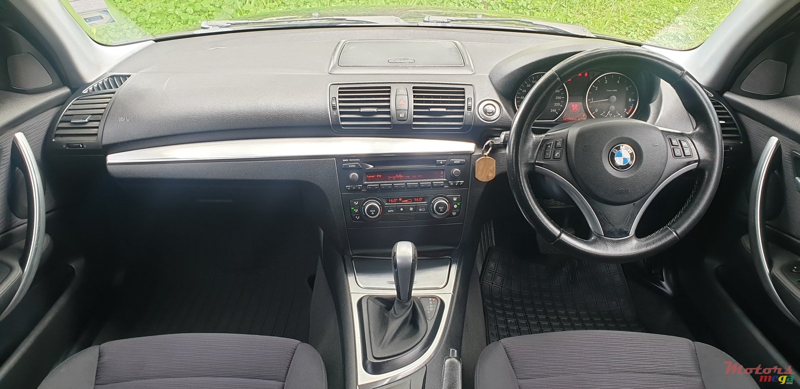 2008' BMW 116 photo #5