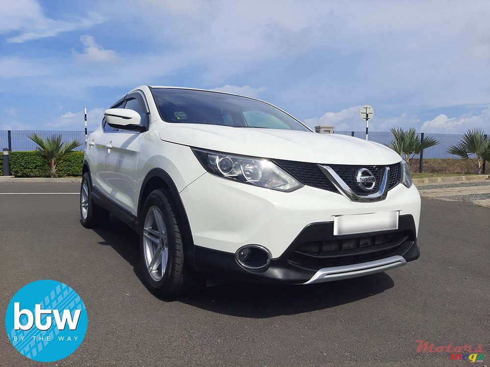 2015' Nissan Qashqai photo #1