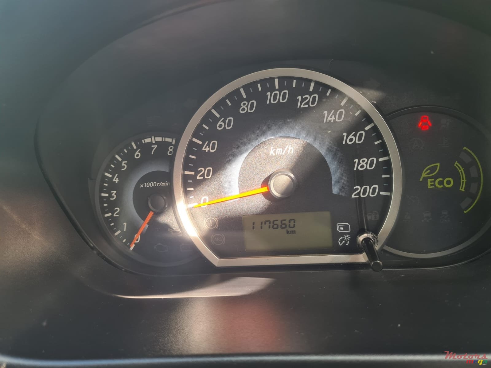 2013' Mitsubishi Mirage photo #4