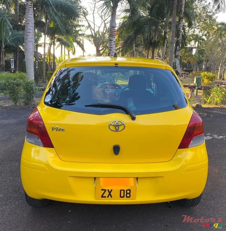 2008' Toyota Vitz KSP90 photo #3
