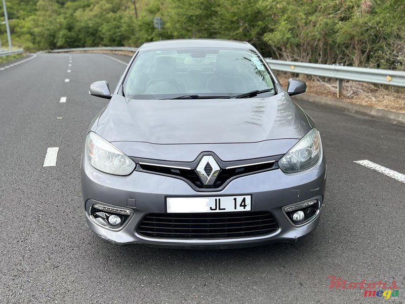 2014' Renault Fluence photo #1