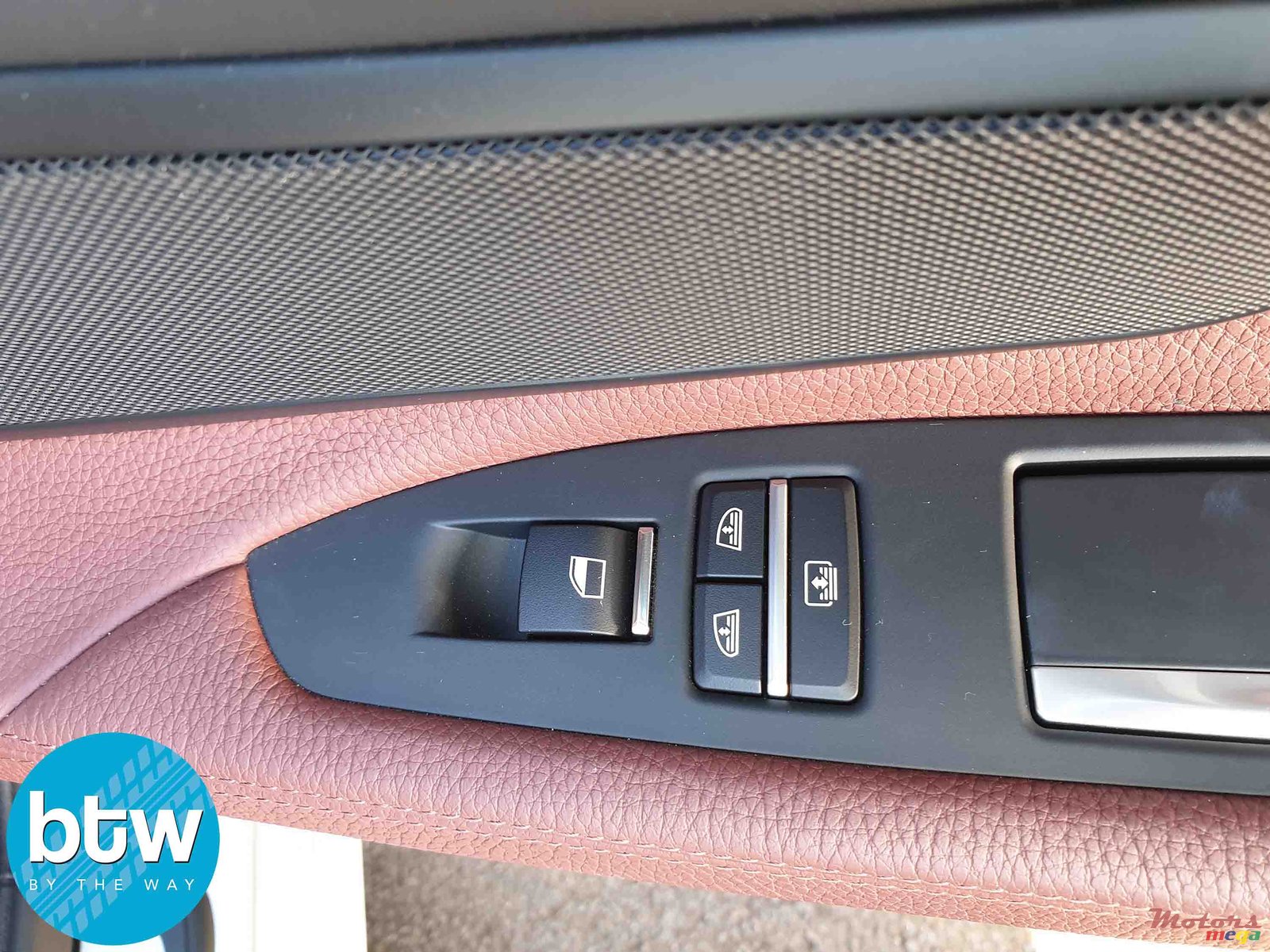 2014' BMW 7 Series 750i photo #5