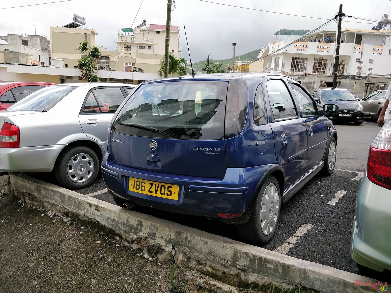 2005' Opel Corsa Twinport photo #3