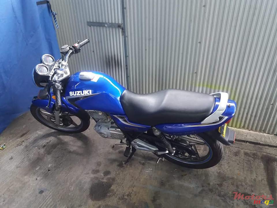 2008' Suzuki EN125 photo #3