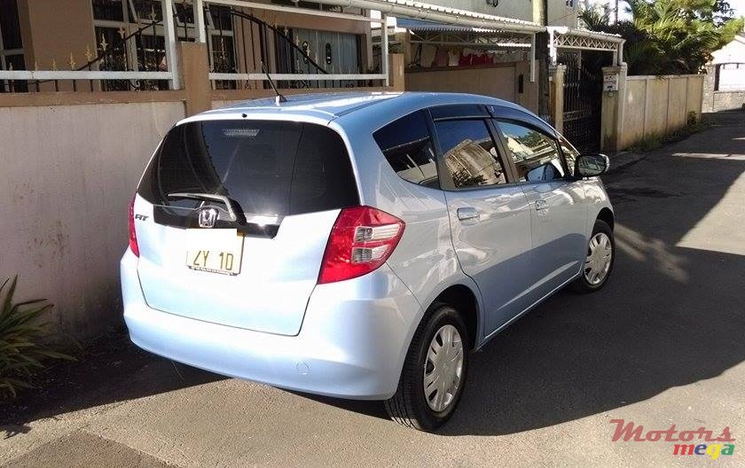 2010' Honda Fit photo #2