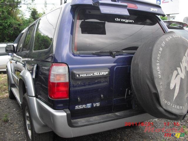 1999' Toyota 4Runner Surf photo #1