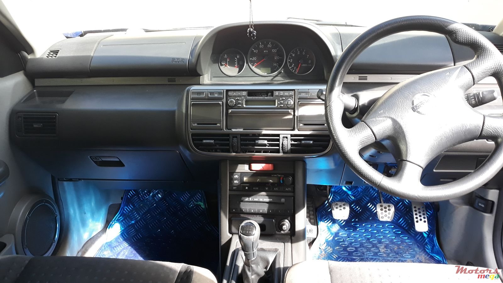 2003' Nissan X-Trail Sport photo #4