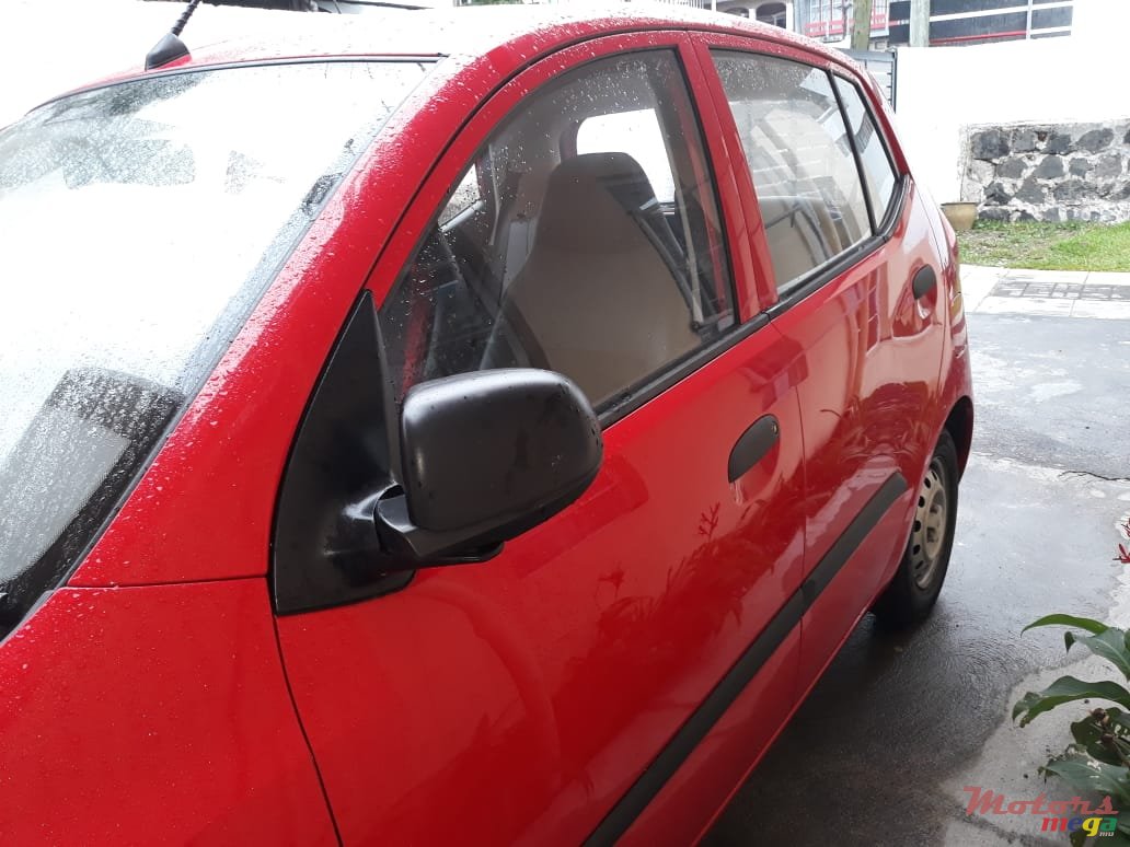 2012' Hyundai i10 photo #5