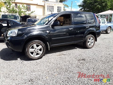 2007' Nissan X-Trail photo #2