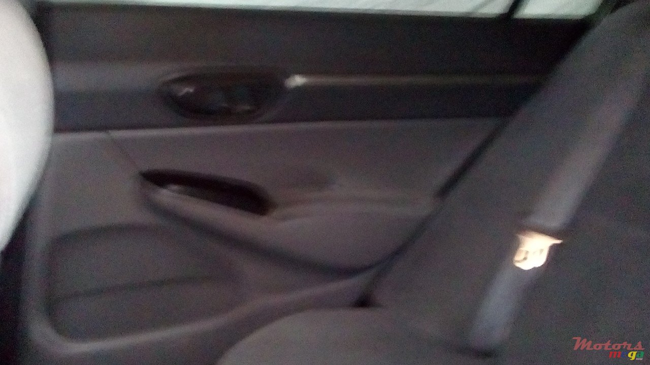 2008' Honda Civic photo #5