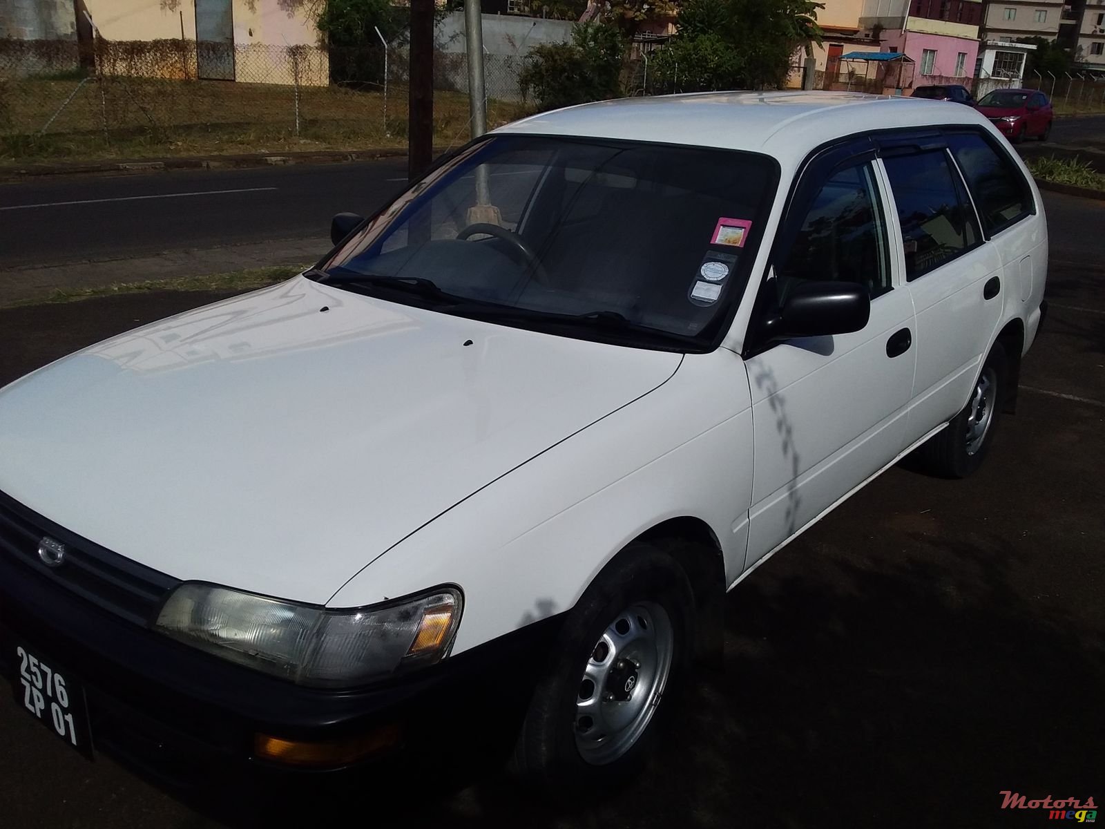 2001' Toyota Corolla photo #4