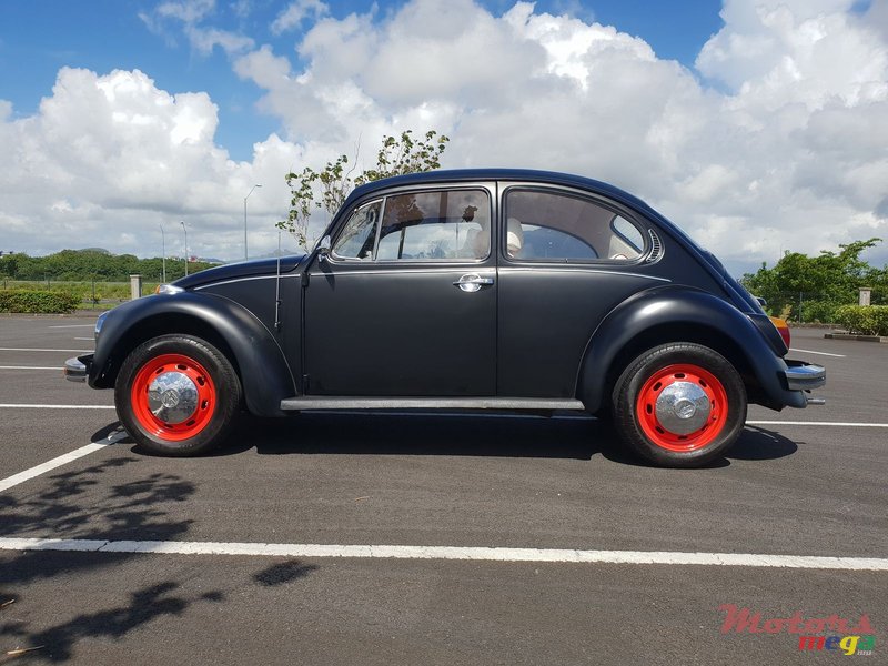 1973' Volkswagen Beetle Vintage photo #4
