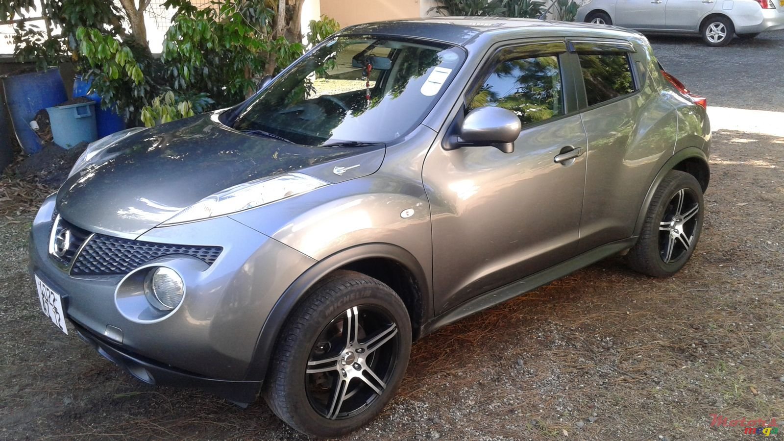 2012' Nissan photo #1