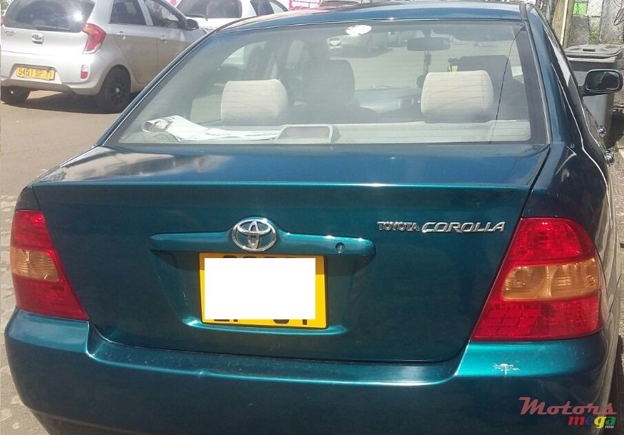 2001' Toyota Corolla photo #2
