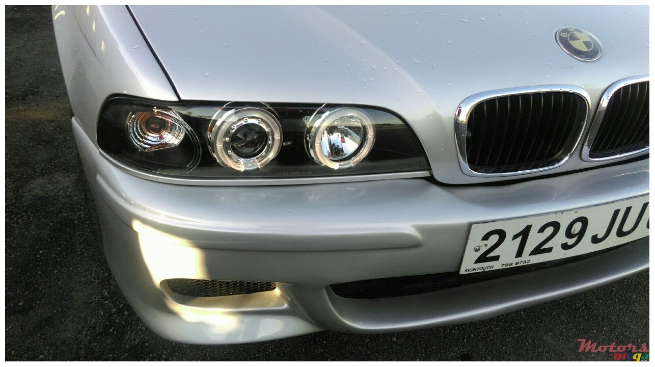 2002' BMW 525 photo #5