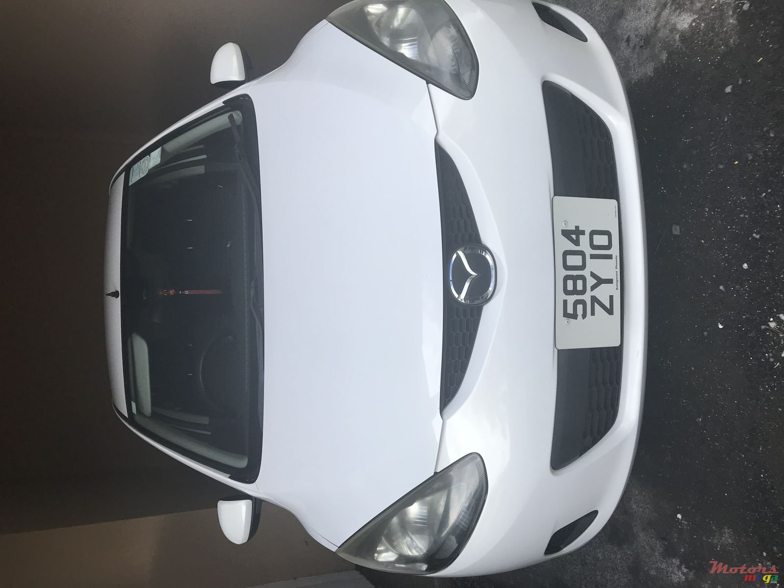 2010' Mazda Demio photo #1