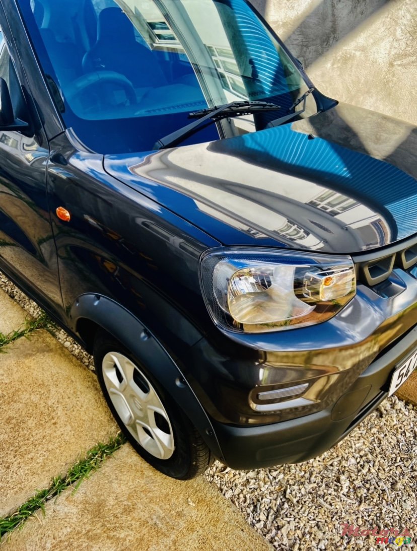 2021' Suzuki photo #6